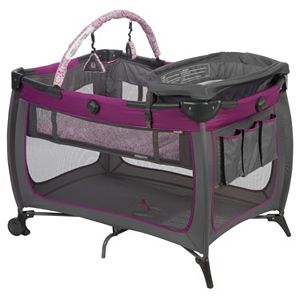 Safety 1st Prelude Playard
