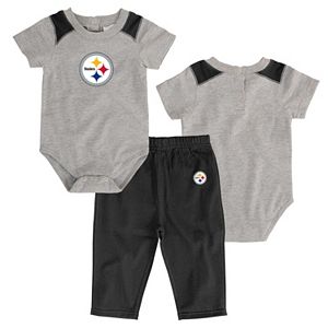 Infant Pittsburgh Steelers Ellipse Bodysuit & Pants Set
