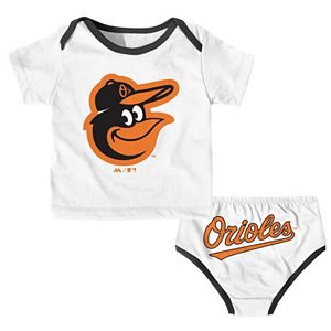 Baby Majestic Baltimore Orioles Uniform Set