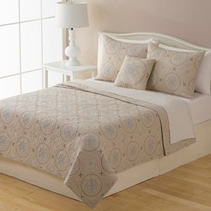 Home Classics® New Traditions Kayla Quilt Collection